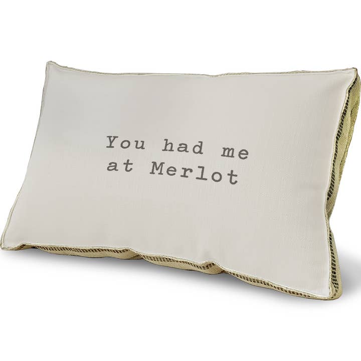 23 «x 15" - Almohada decorativa - Me tuviste en Merlot para venta al por mayor de SPLASHWORKS