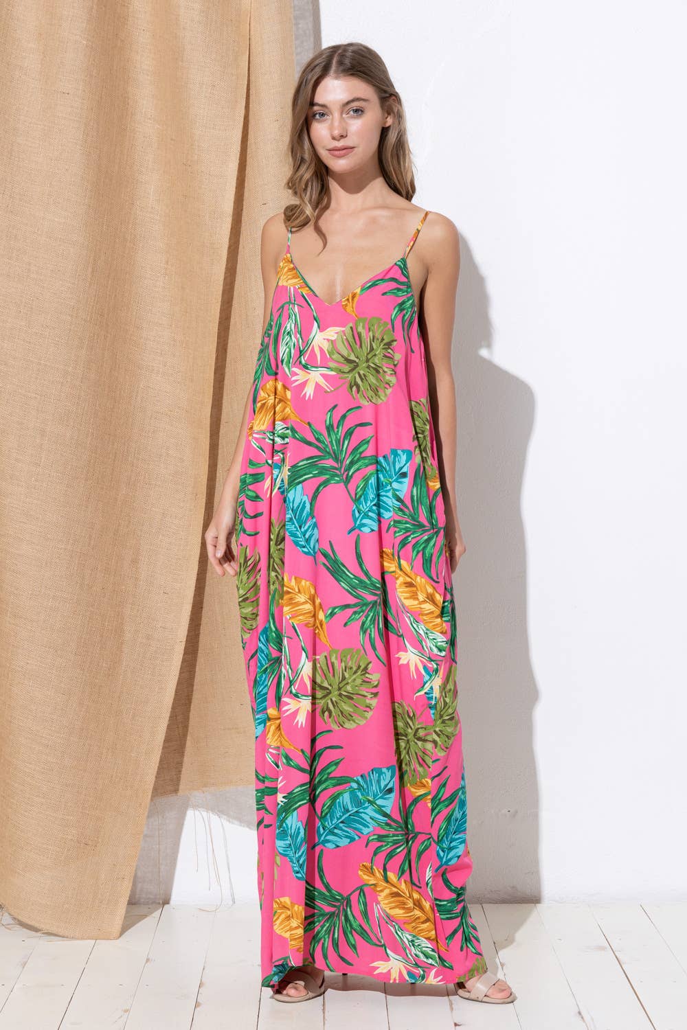 Bloidy - Wholesale Dress - Women's - Palm Leaf Tropical Floral Print Maxi Dress - C967636