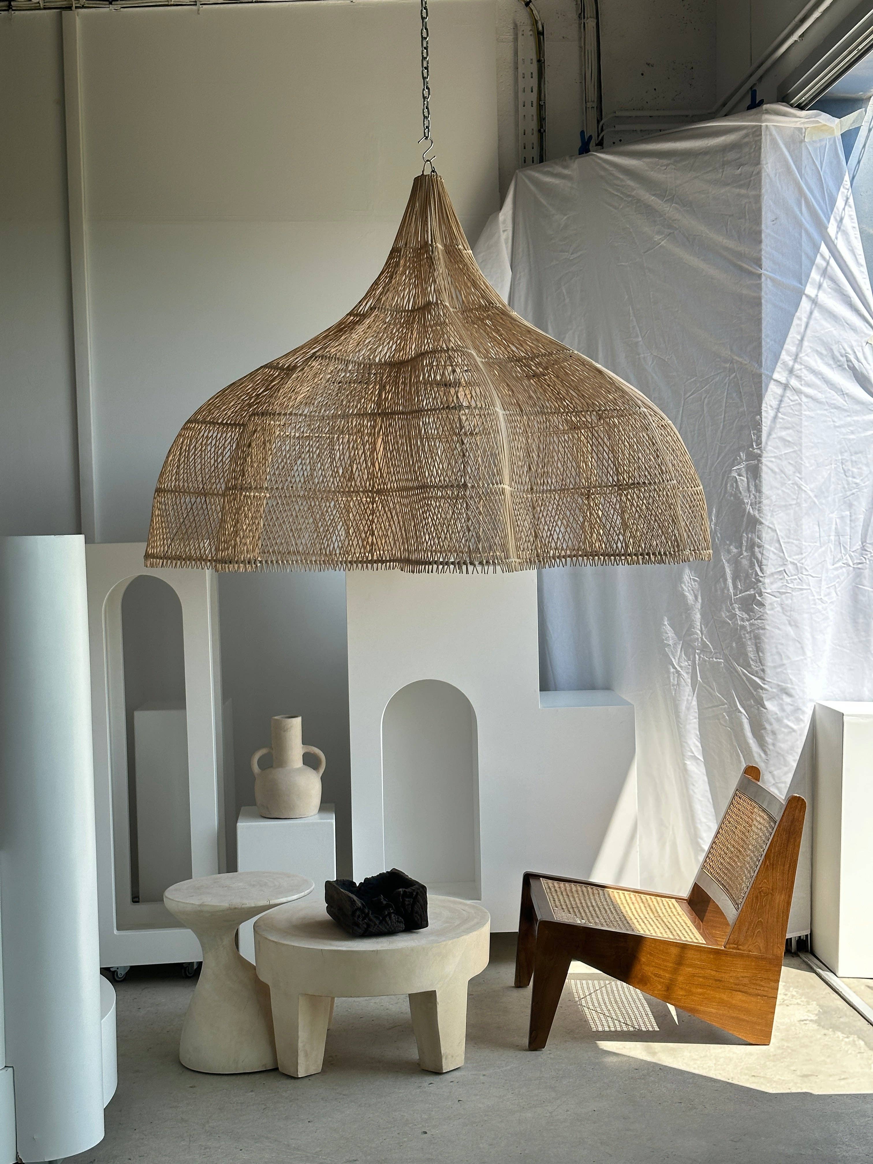 Office Objets - Wholesale Chandelier/Hanging Light - Immense rattan suspension in the shape of a flower, tulip, corolla H:1m; D:1m5067