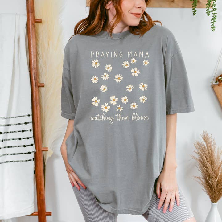 Scripted Pearl - Wholesale Screen Printed T-Shirt - Women's - Praying Mama Watching Them Bloom Daisies Comfort Colors Tee20