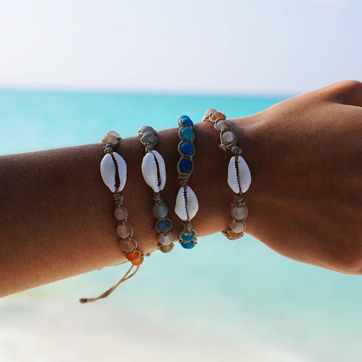 World End Imports Jewelry & Gifts - Wholesale Beaded Bracelet - BR Cowry/Agate Hemp Macrame-61