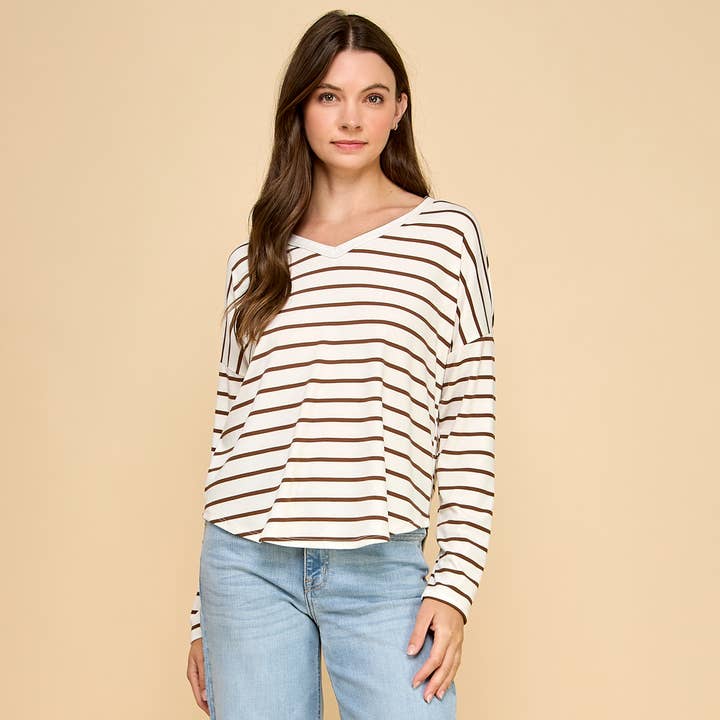 Les Amis - Wholesale Knit Top - Women's - Striped V-Neck Knit Top11