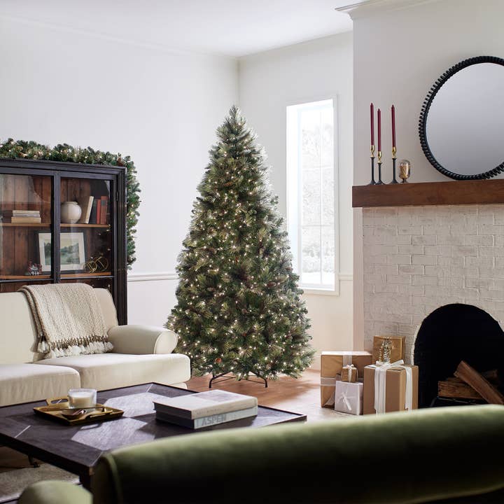 National Tree Company - Wholesale Artificial Christmas Tree - 7.5 ft. Pre-Lit Carolina Pine Tree with 1000 Clear Lights, Plug-In6