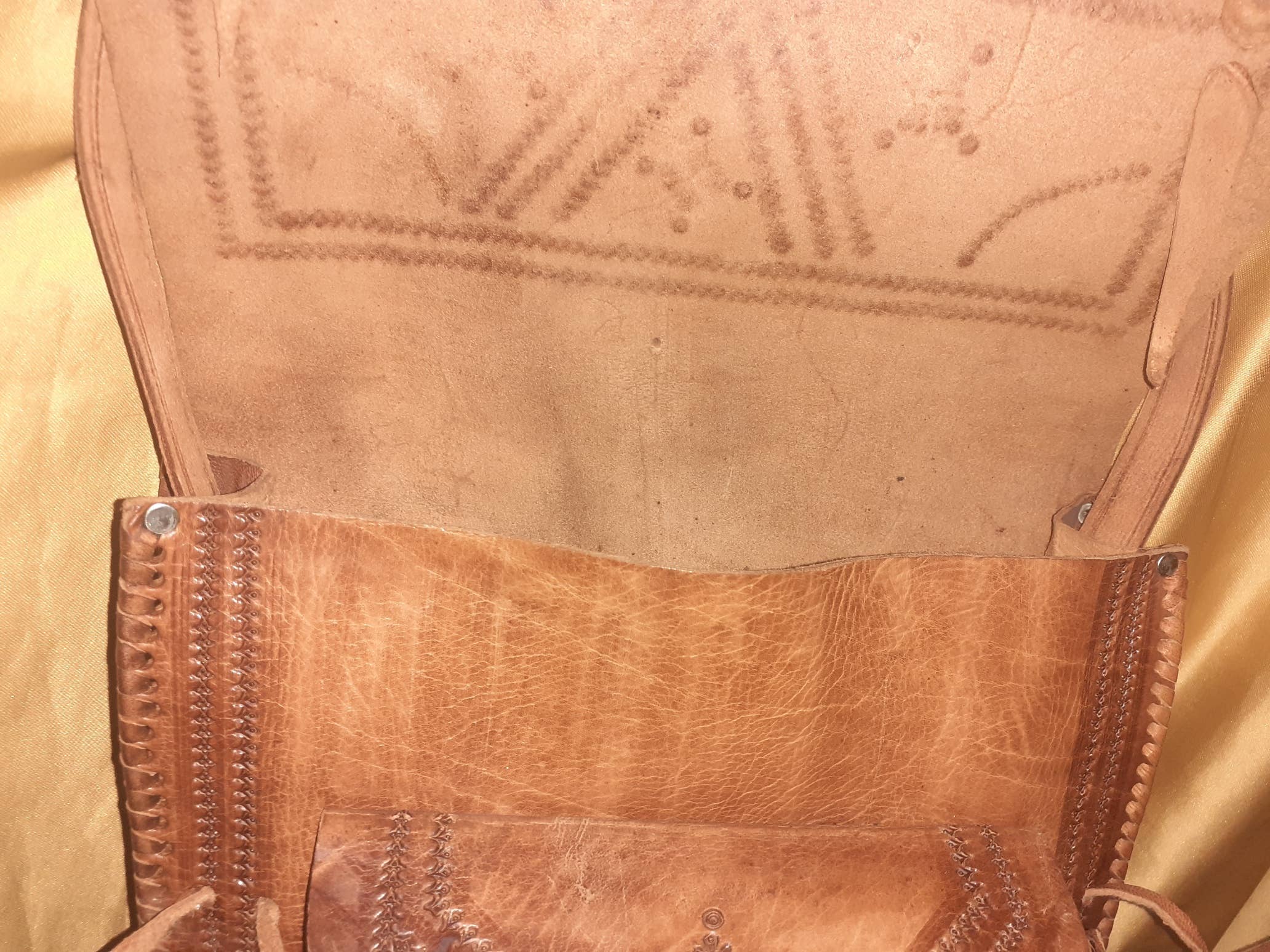 Hecho a mano - Wholesale Crossbody Bag - Women's - Elongated cow bag with double drawstring4