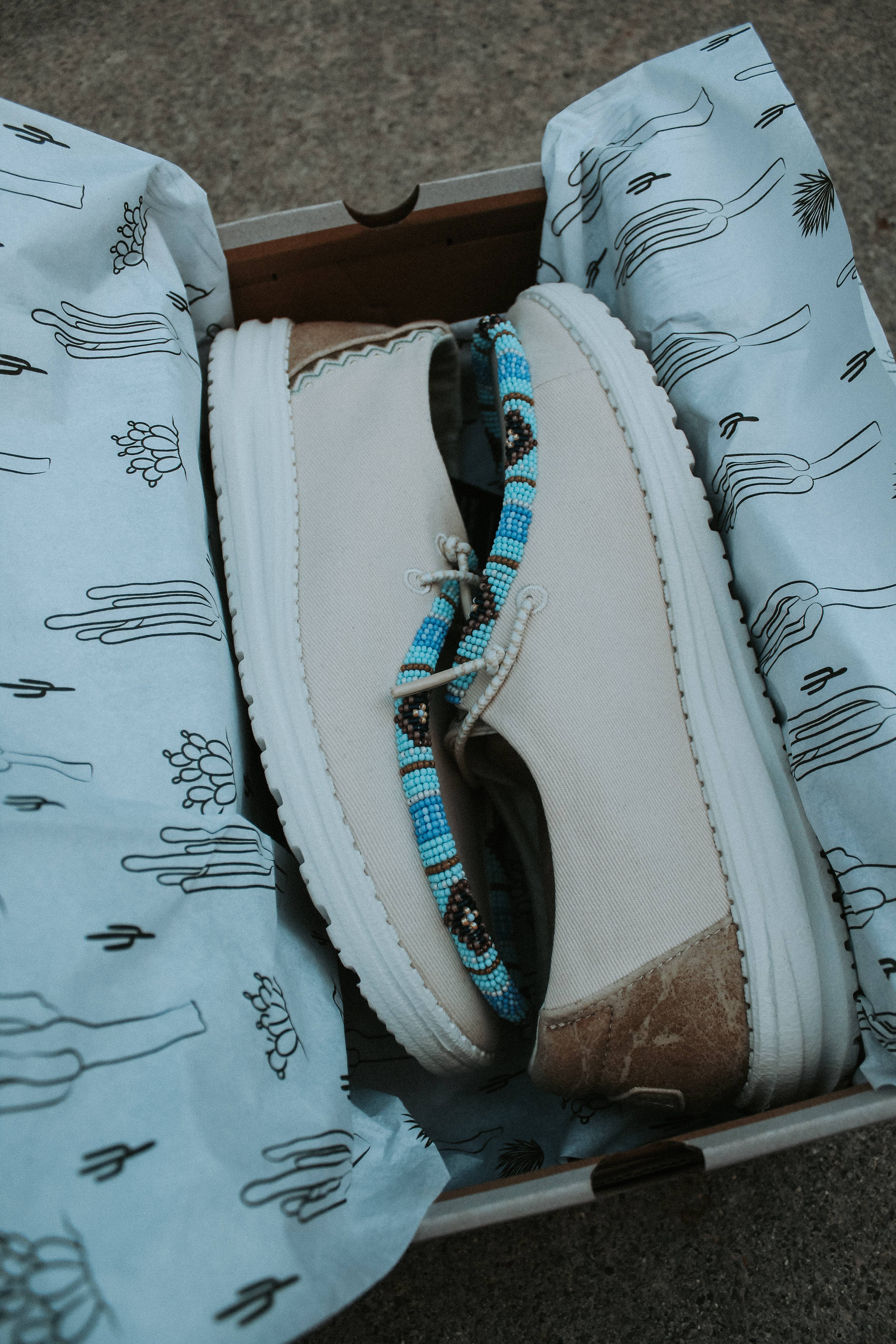 UNBRANDED - Wholesale Flats - Women's - Quincy Hey Dude Shoes6