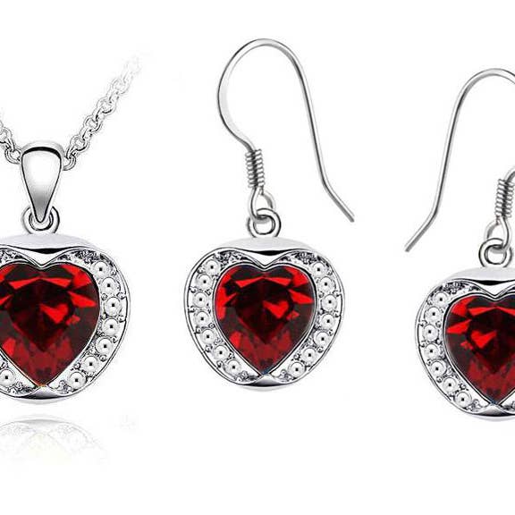 Glimmering Handmade - Wholesale Jewellery set - Vintage Romantic Heart Silver Swarovski Crystal Pendant Set