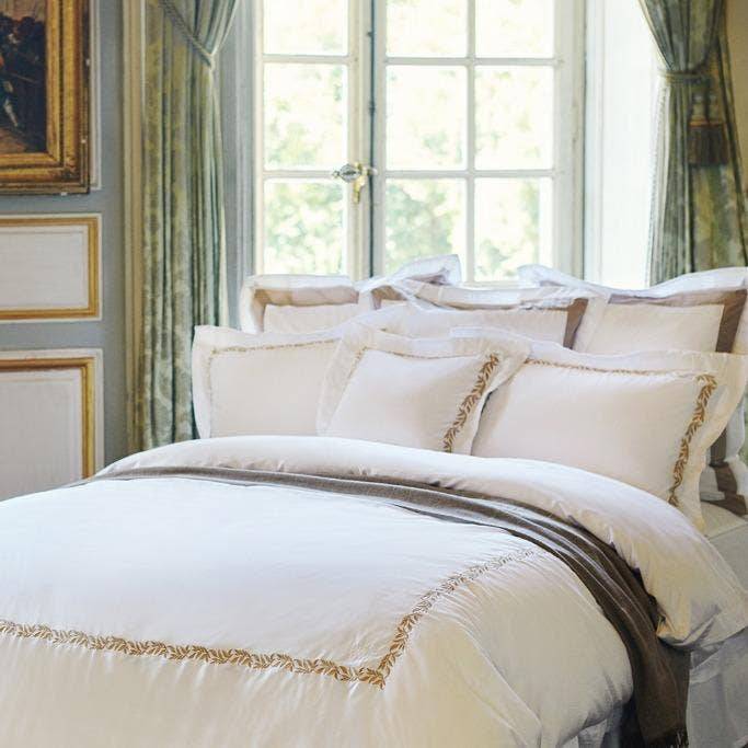 Crown Goose - Wholesale Bedding Set - Chloris Collection, Glamour Gold Full0