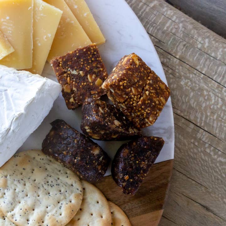 Fichi - Wholesale Dried/Dehydrated Fruit - Fichi Fig and Walnut Bites
