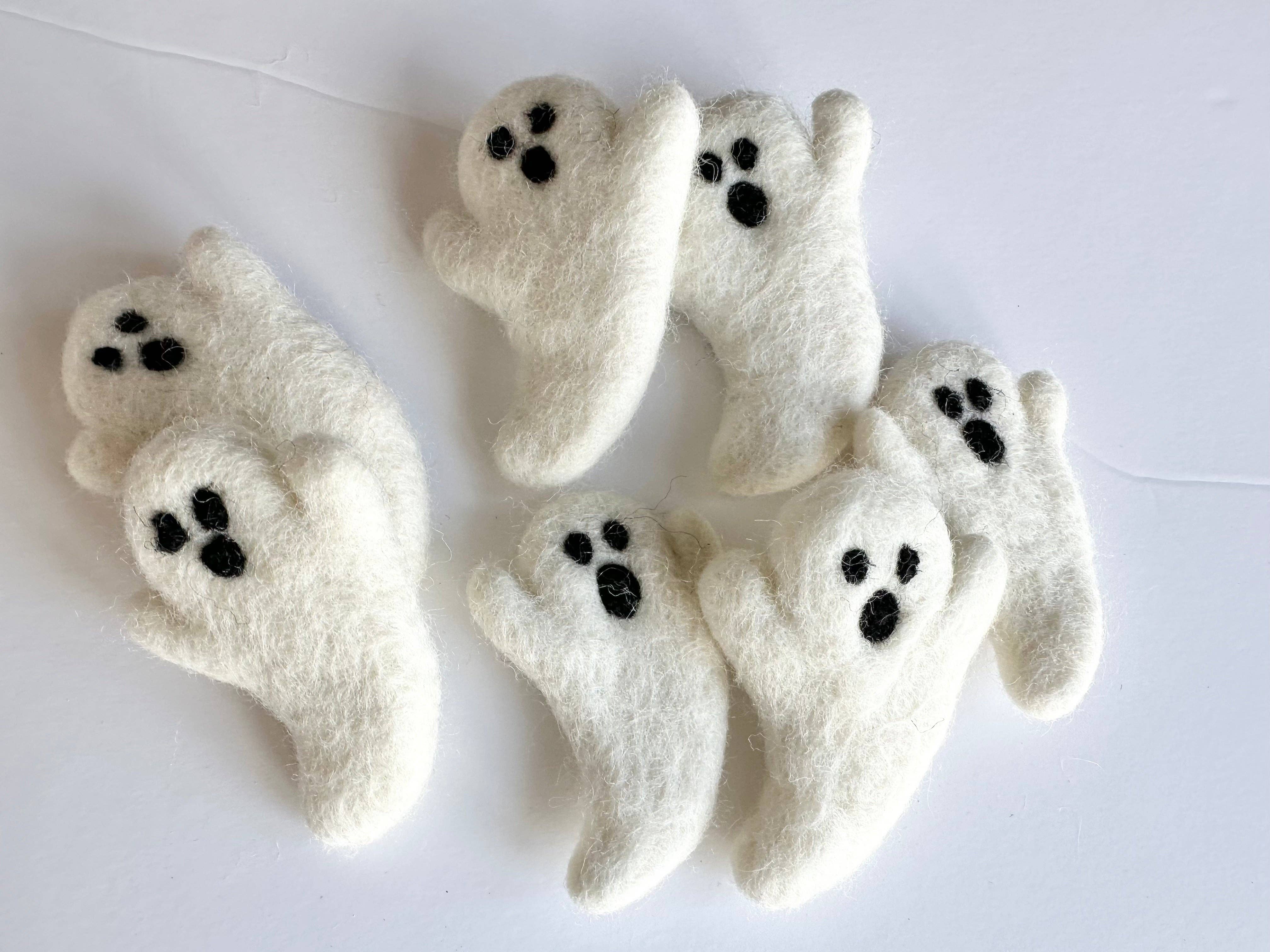 Wool Jamboree - Wholesale Pet Toy - Cat - Felt Candy Corn or Ghost Toy1