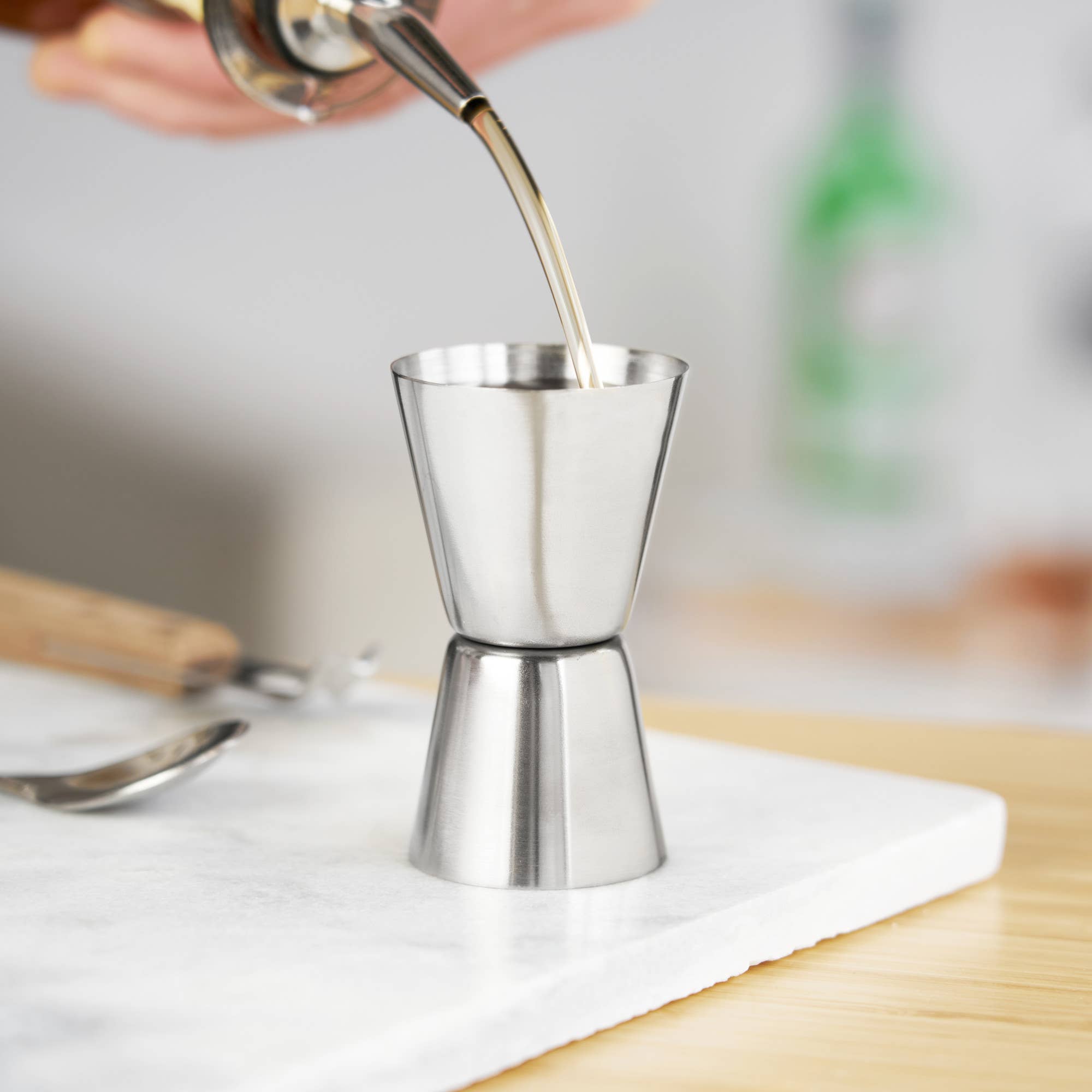 TRUE - Wholesale Jigger - Stainless Steel Double Jigger .75 1 oz or 1 1.5 oz11