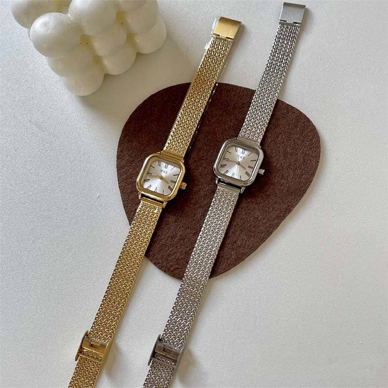 Dipped Shop - Wholesale Wrist Watch - Women's - Retro Roman Numeral Quartz Watch DP25E4372