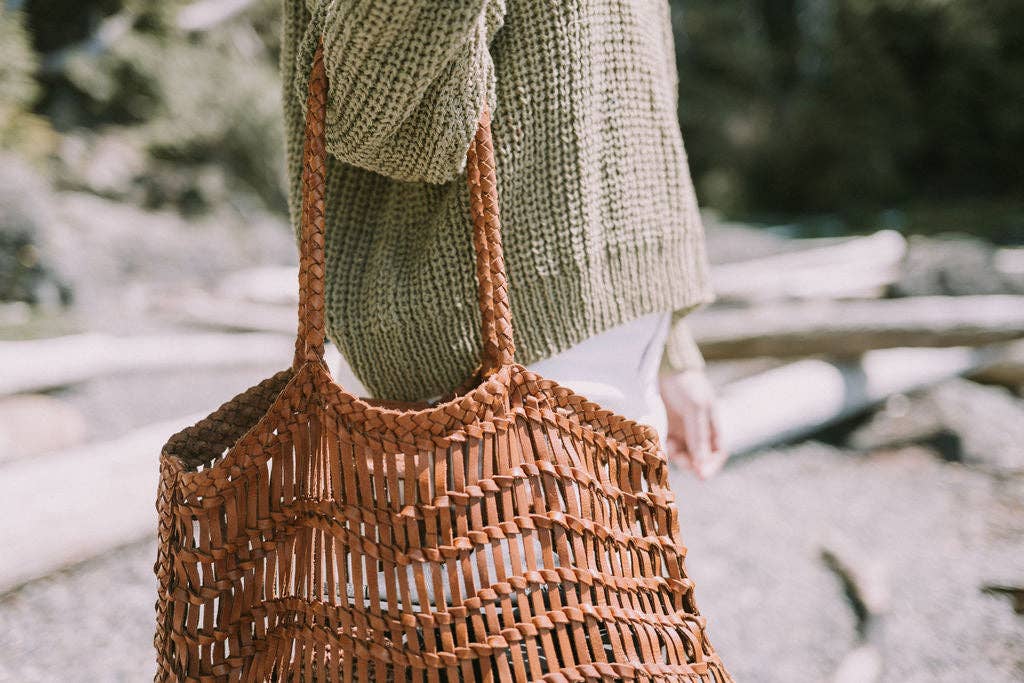 Happy French Gang – wholesale Beach bag – Luni Leather Woven Tan Bag6