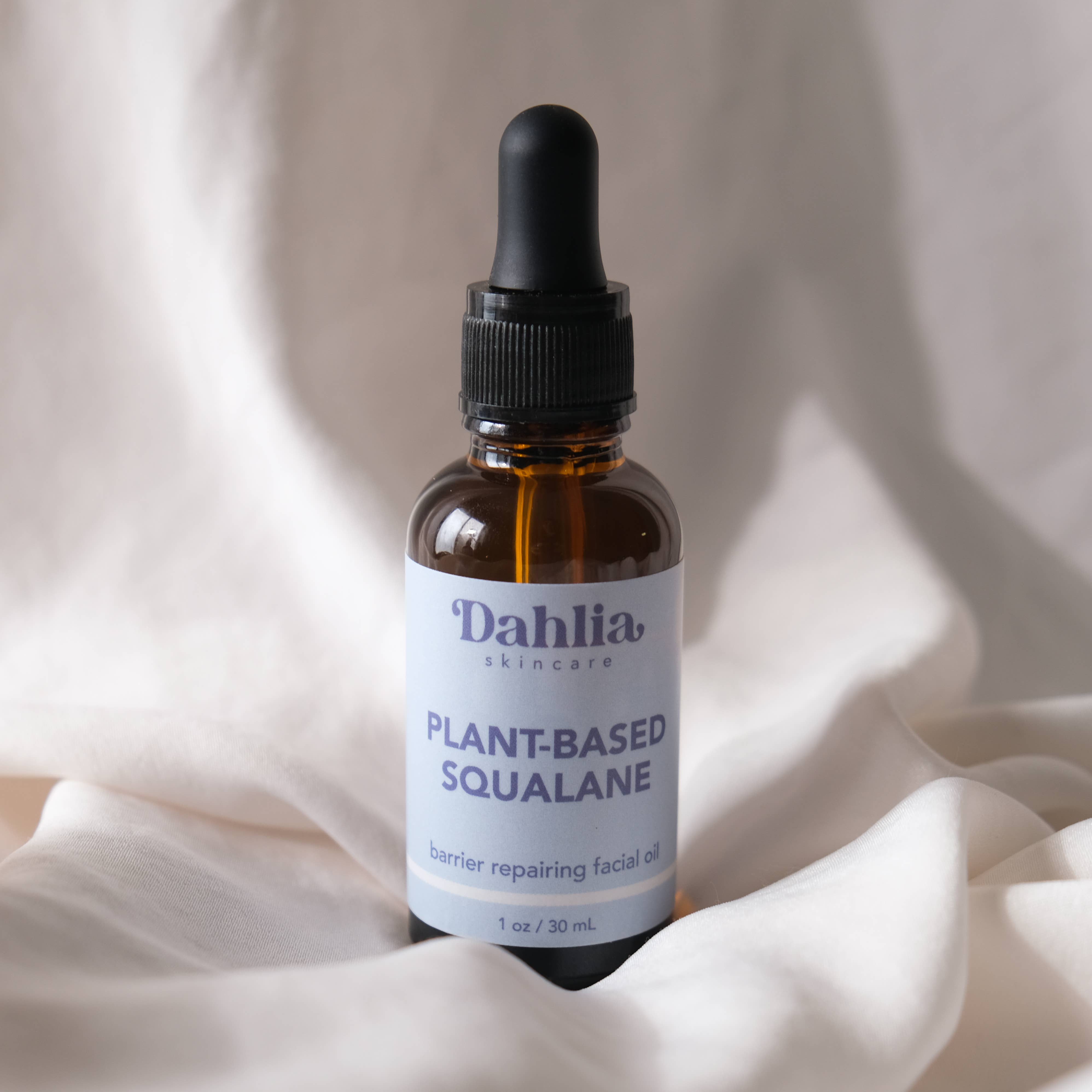 Dahlia Skincare - Wholesale Facial Oil - Plant-Based Squalane Facial Oil1