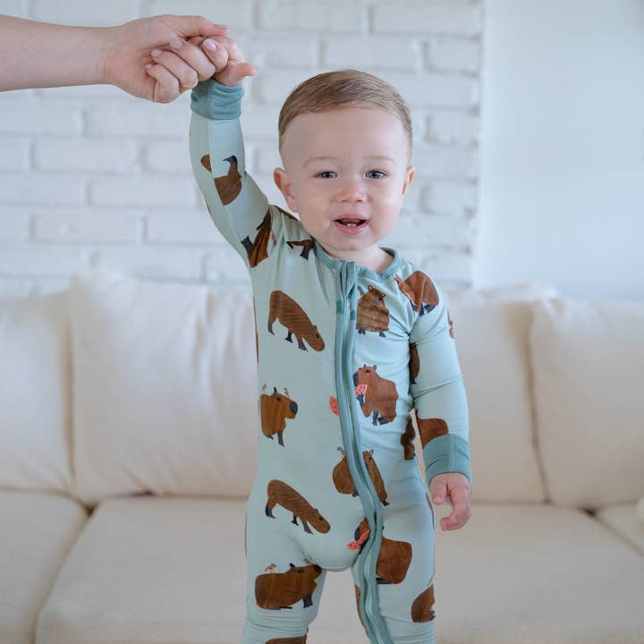 Capibara-pyjama met ritssluiting voor wholesale door Jungle Jams