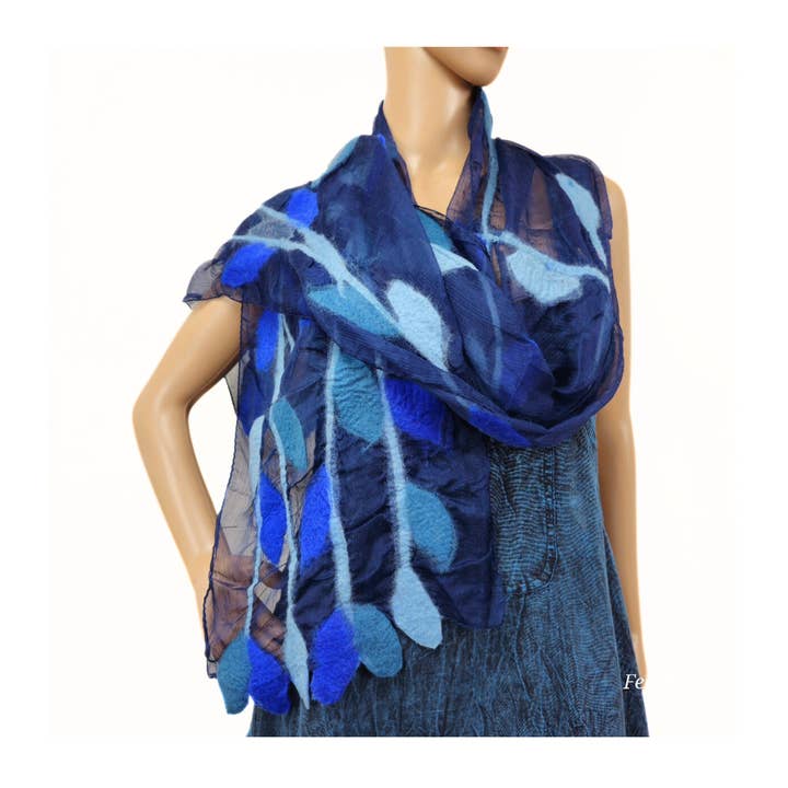Feltiful - Wholesale Scarf - Women's - Leaf Merino Wool Handmade Felt Scarf8