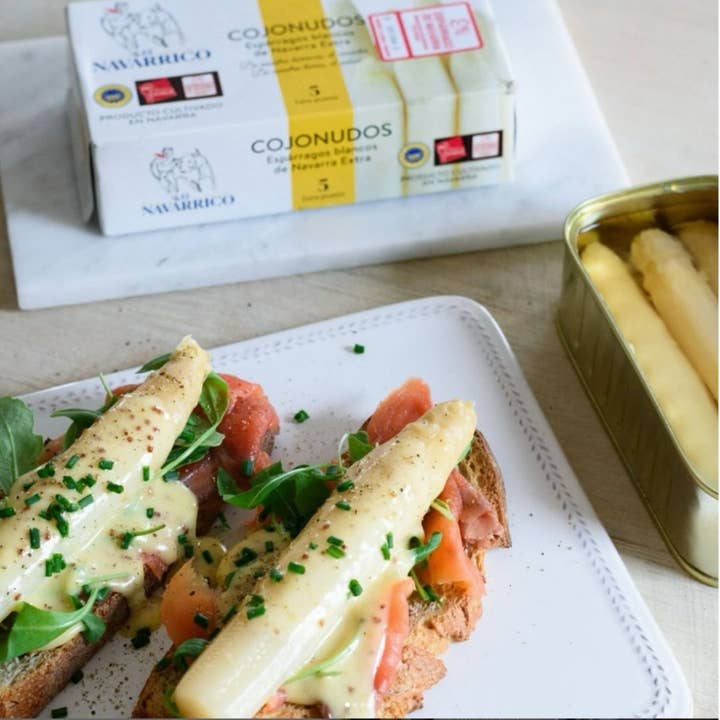 White Asparagus Extra Thick 6-8 units for wholesale by Ibérico Taste