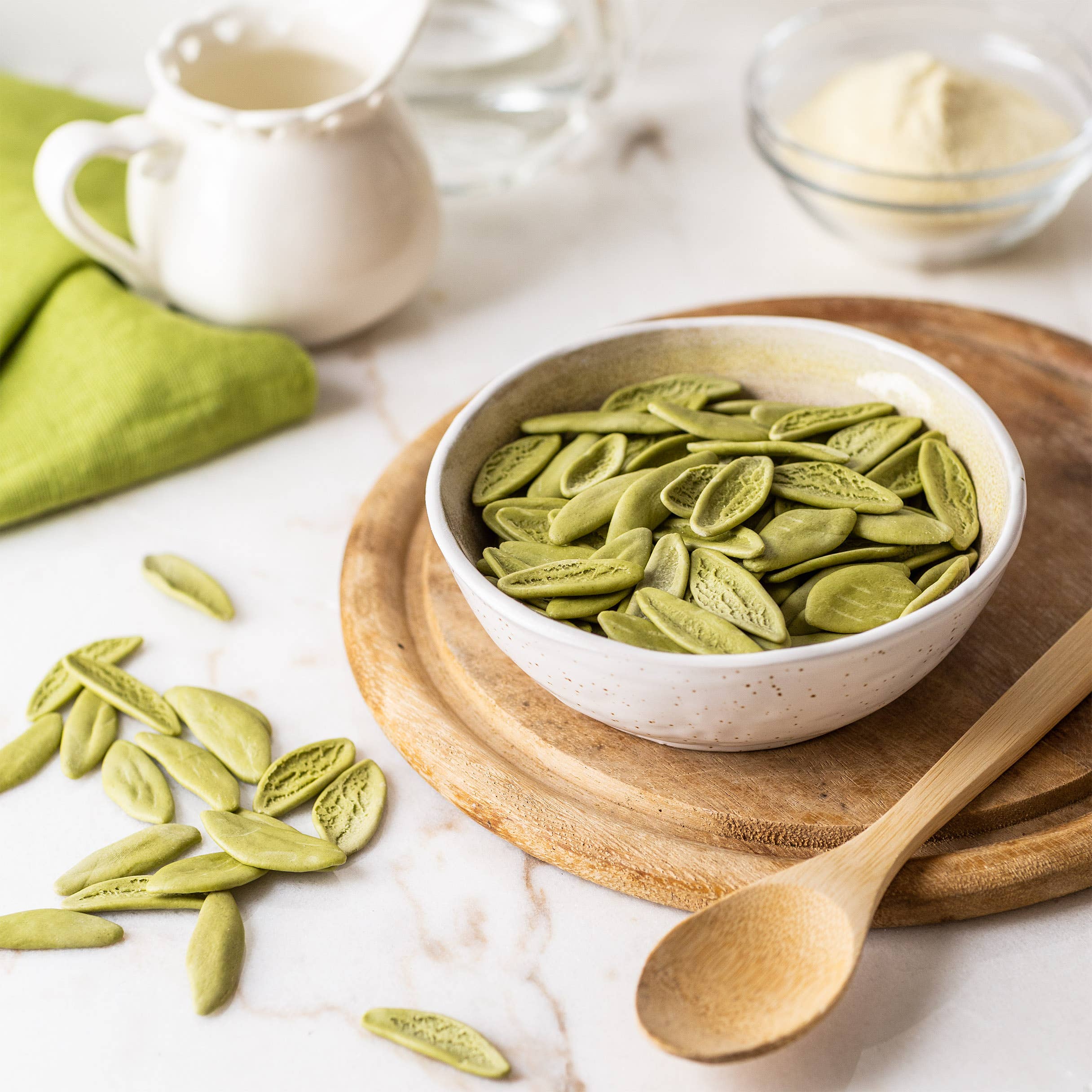 Terre dei Trulli - Wholesale Pasta - Olive Leaves with Spinach 500g - Typical Italian Pasta1