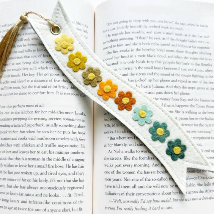Marque-page Fleur pour la vente par Milo & Mollie