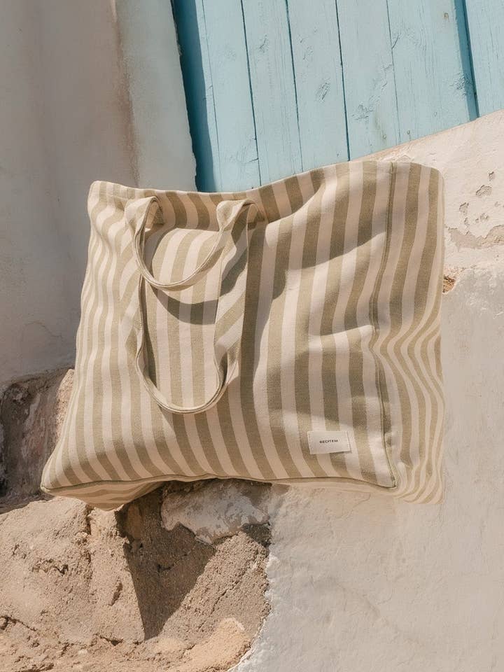 Izans strandtas voor wholesale door Recitem