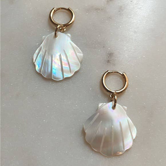 Tramps+Thieves – wholesale Hoop earrings – Scallop Hoop Earrings4