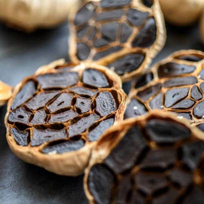 HECOSFAIR - Wholesale Dried Spice - IGP organic black garlic from La Drome in France1