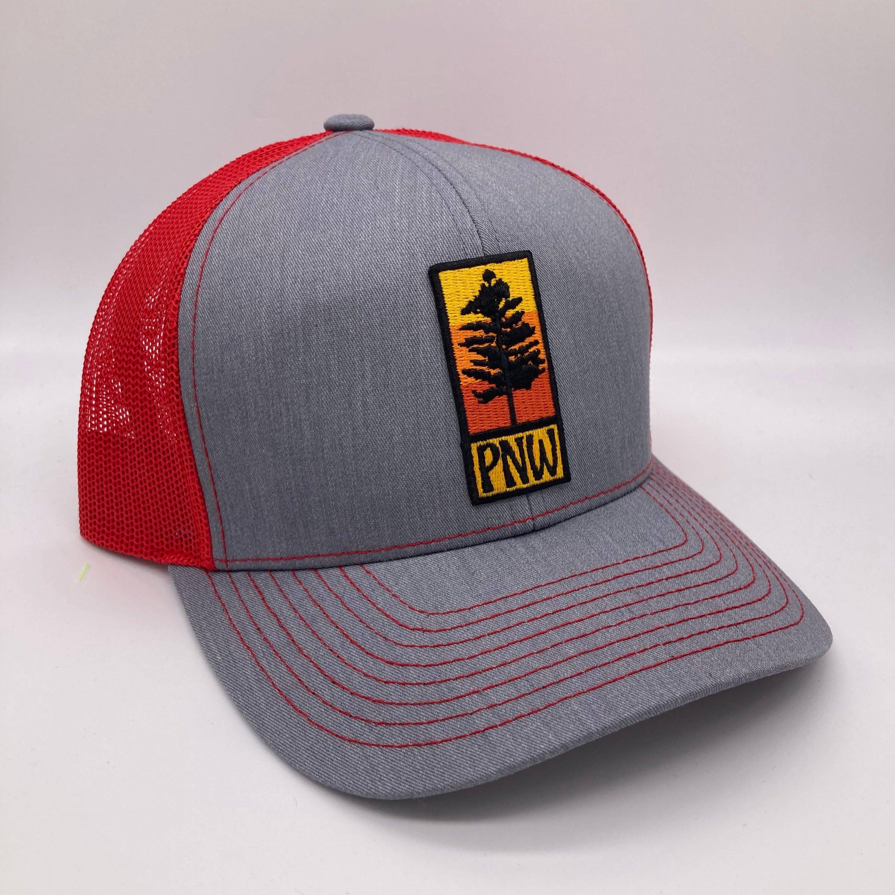 Tree City Stickers - Vente Casquette de camionneur – unisexe - PNW Lone Pine - Casquette de camionneur (3 couleurs au choix)2