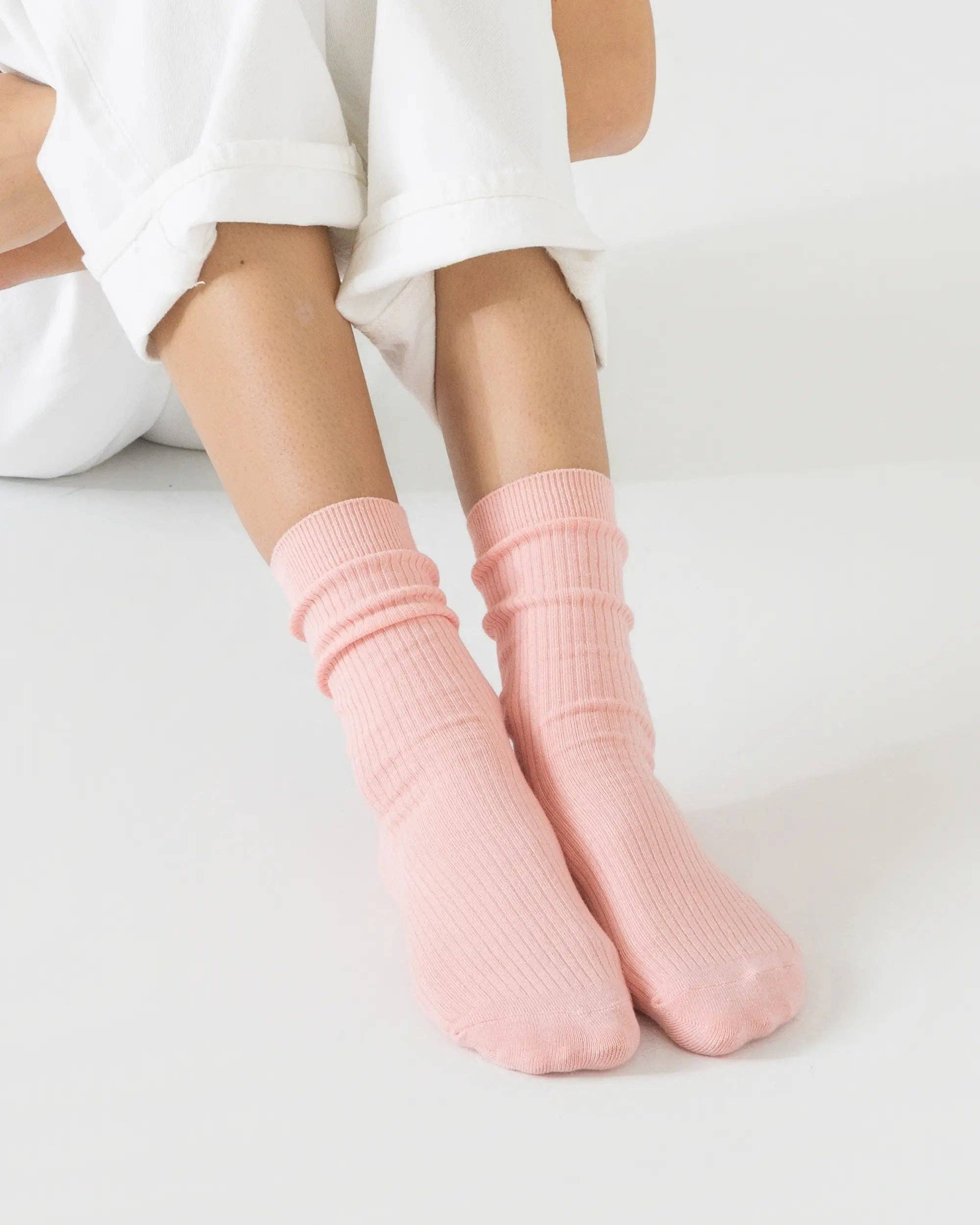 Bondoodle - Wholesale Socks - Women's - Women’s Everyday Cotton Crew Socks – Pink3