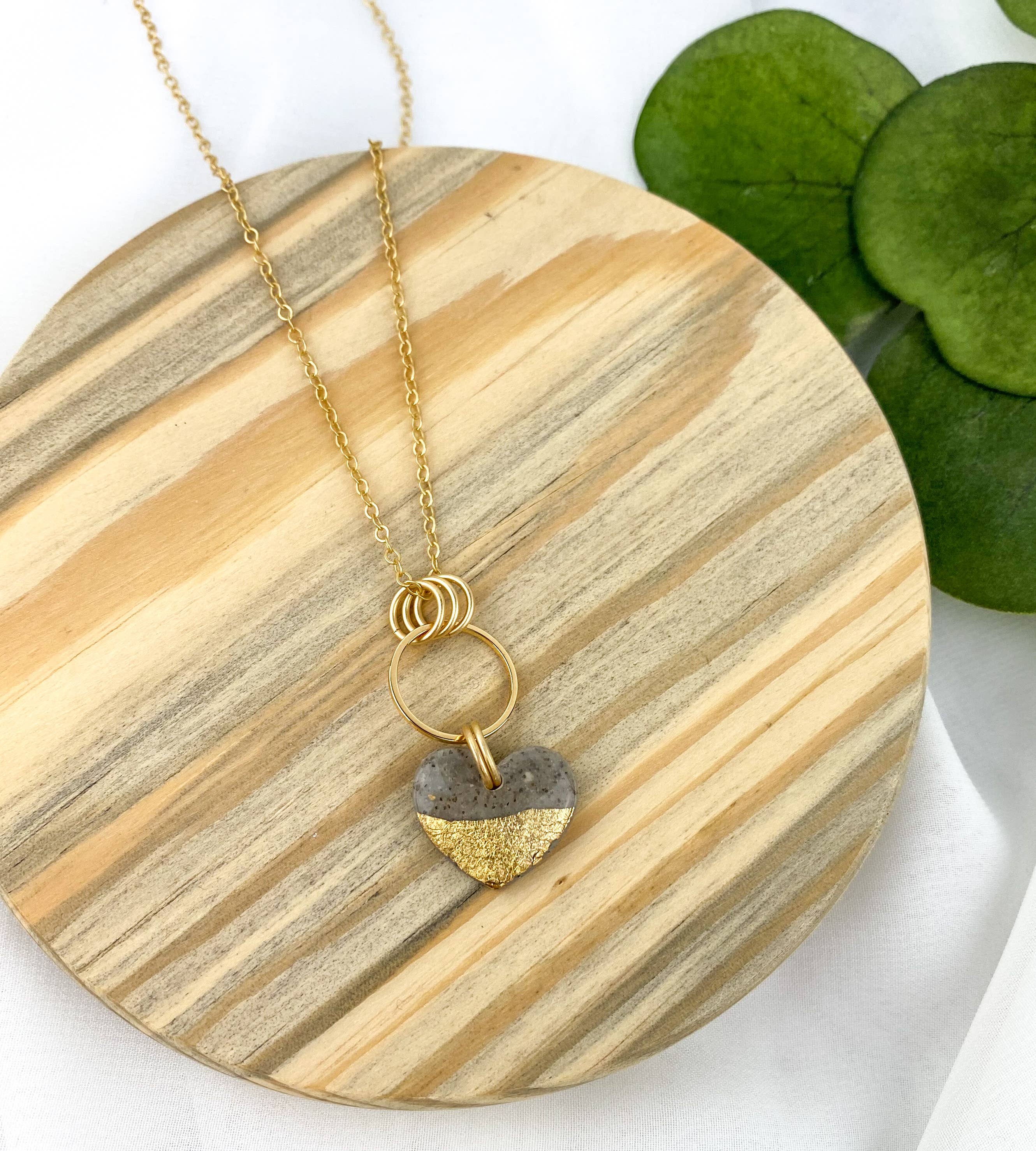 Light Shine - Wholesale Pendant/Charm Necklace - Leslie | Valentines Necklace | Clay Heart Gray and Gold2