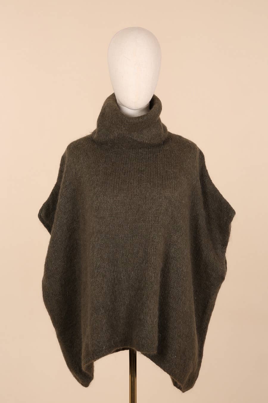 NAÏS PARIS – wholesale Poncho - Dam – Polotröja i ponchostil i mohair och ull4