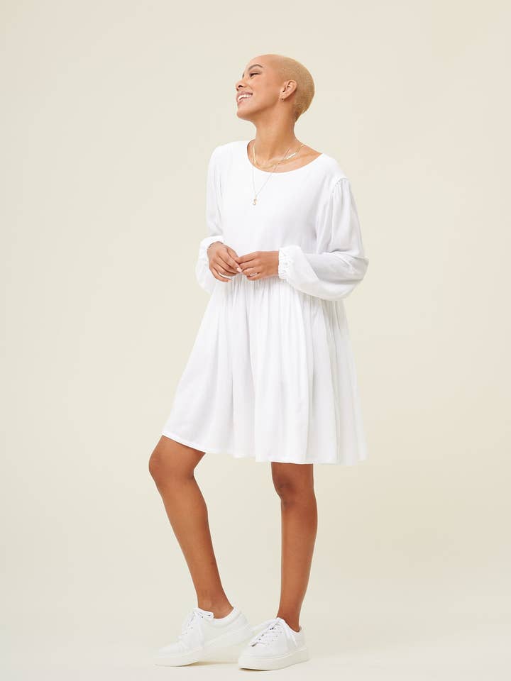 Robe coquelicot pour la vente par Someday Studio