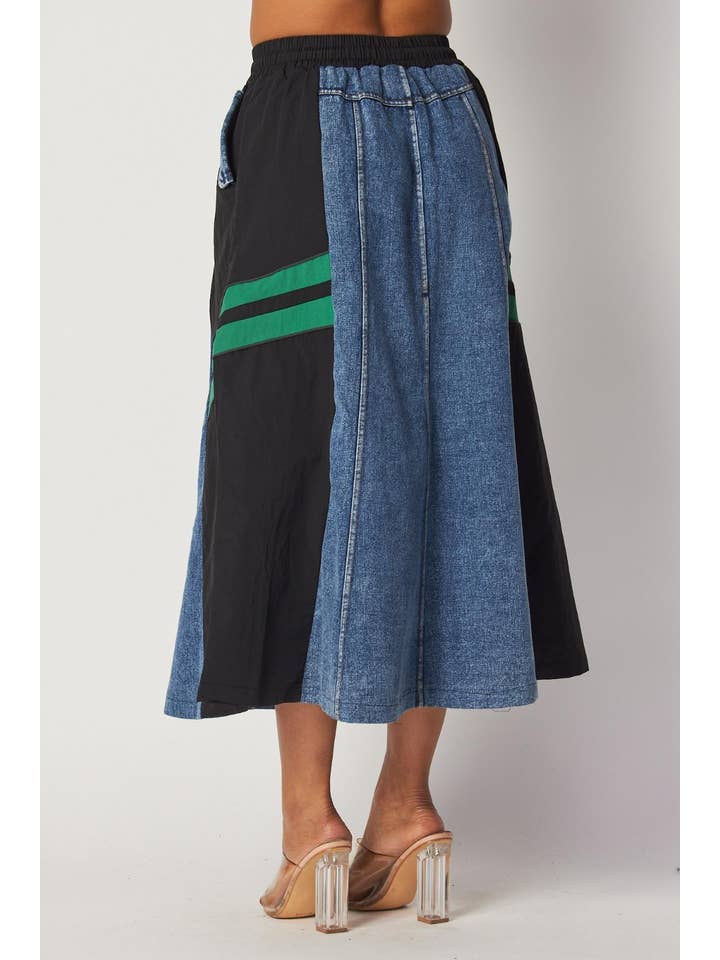 J2 FASHION - Wholesale Skirt - Women's - Mid-length skirt