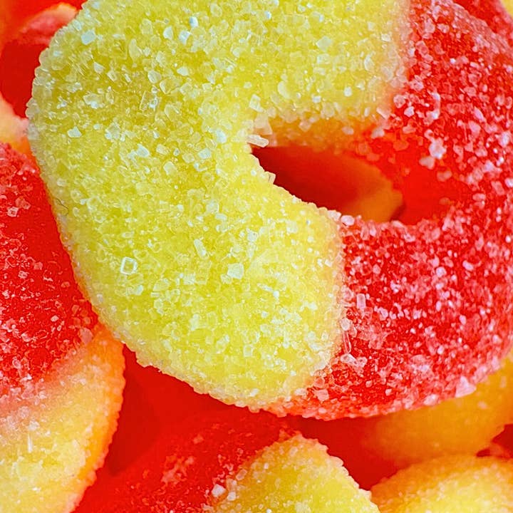 Martin's Country Store LLC - Wholesale Gummy - PEACH GUMMY RINGS 11oz1