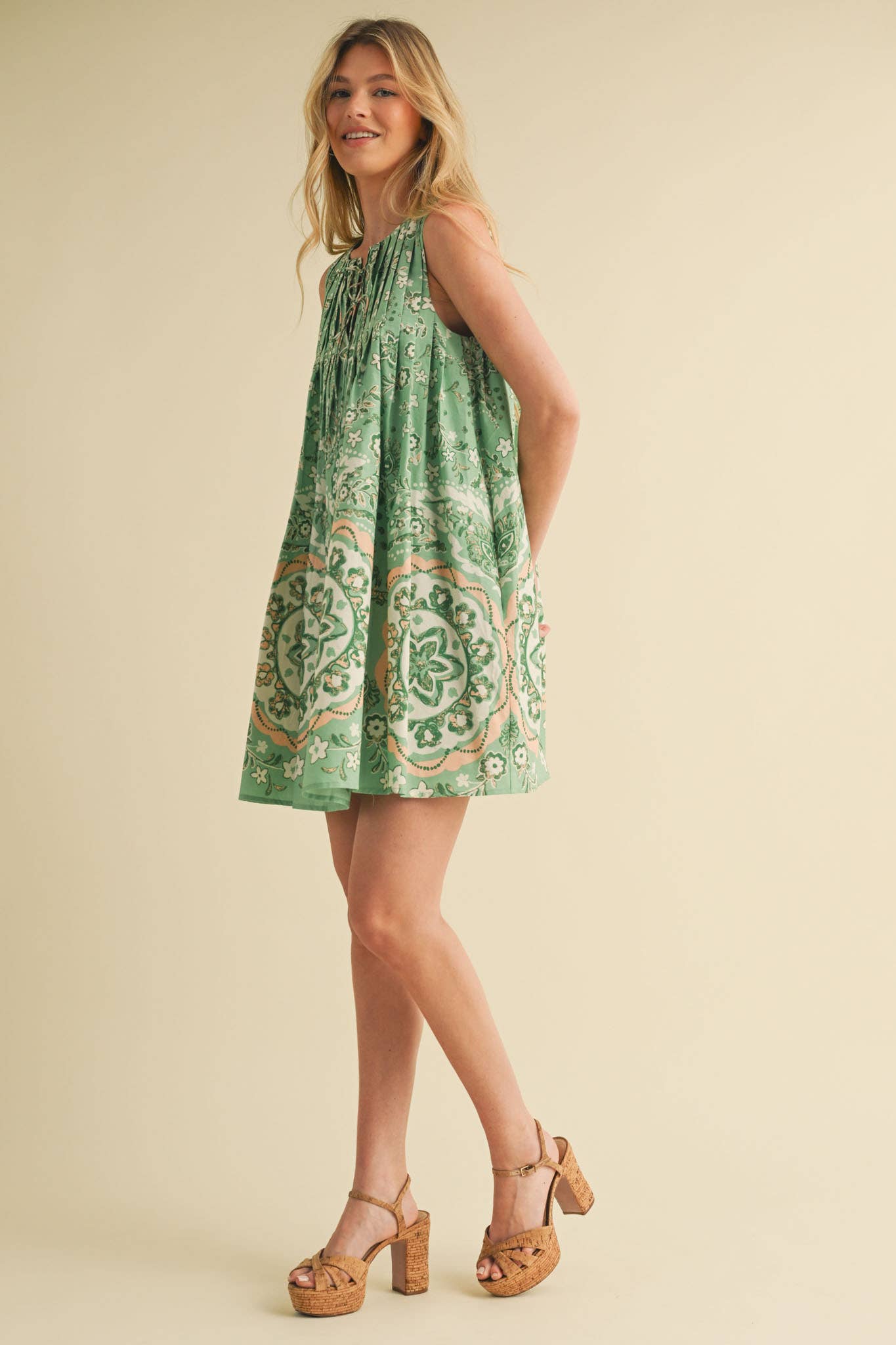 &MERCI - Wholesale Dress - Women's - EXCLUSIVE PRINT MINI DRESS WITH PLEATING MDR408634