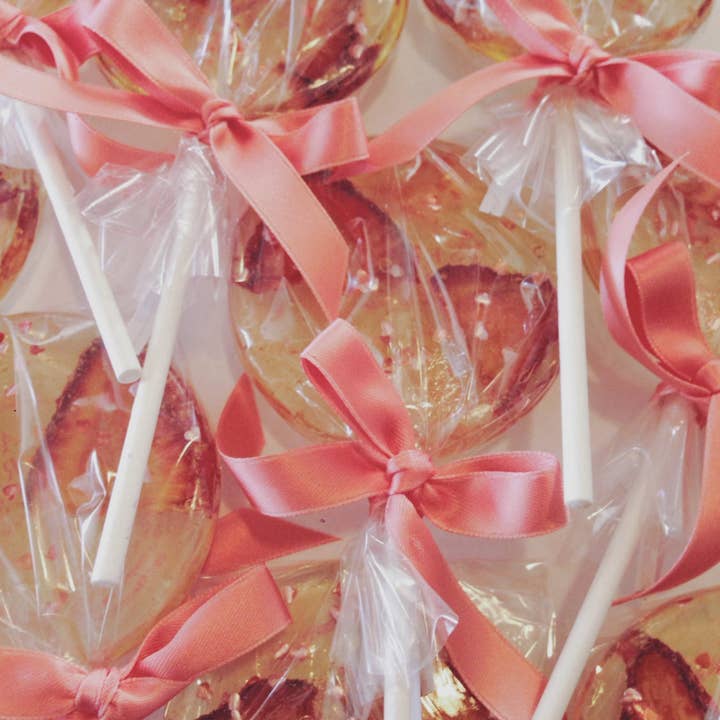 A Secret Forest - Wholesale Lollipop - Strawberry Champagne Lollipops1