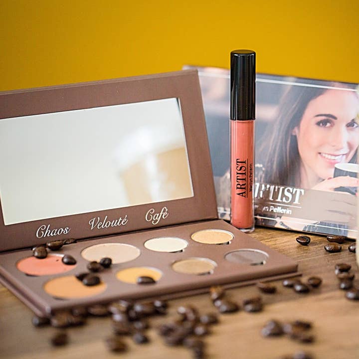 Collection MAMAN CAFÉINE ARTIST for wholesale by ARTIST