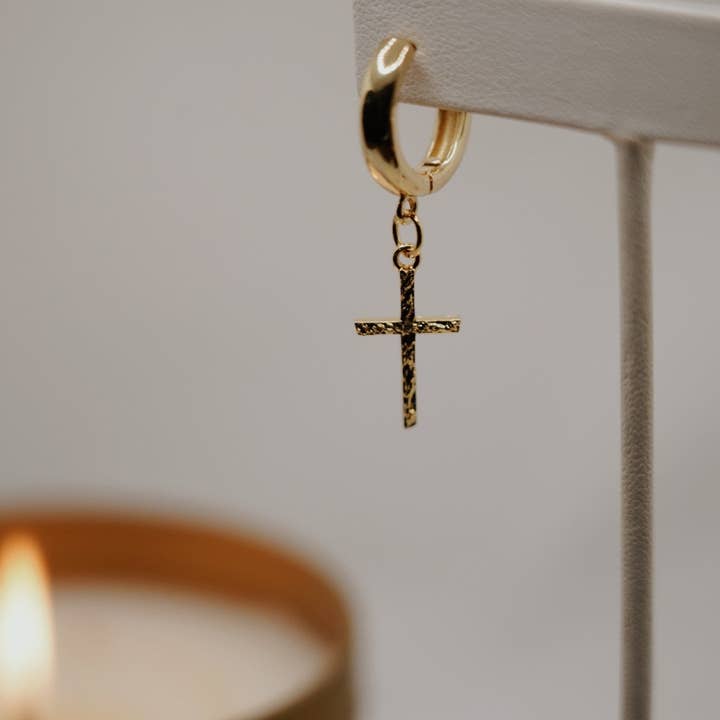 Orecchini a cerchio con croce retta per la vendita all'ingrosso da parte di Fathered