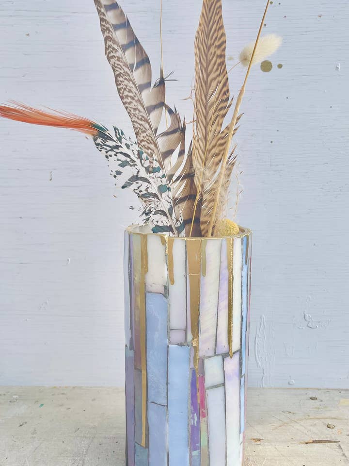 Vaisseau en Opalite / Vase / Porte-bougie - Amour de la Saint-Valentin pour la vente par Atelier Glass Studio
