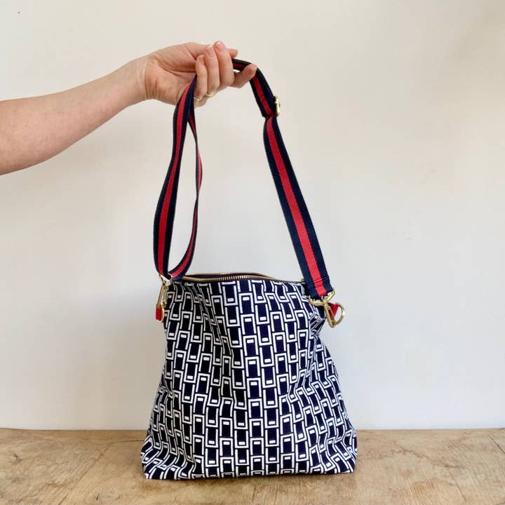 Vintage Kimono Weekend Bag with Detachable Strap for wholesale by Elka