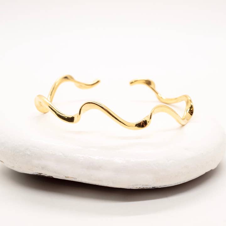 Pulseira de punho de onda torcida em latão por atacado de Baizaar