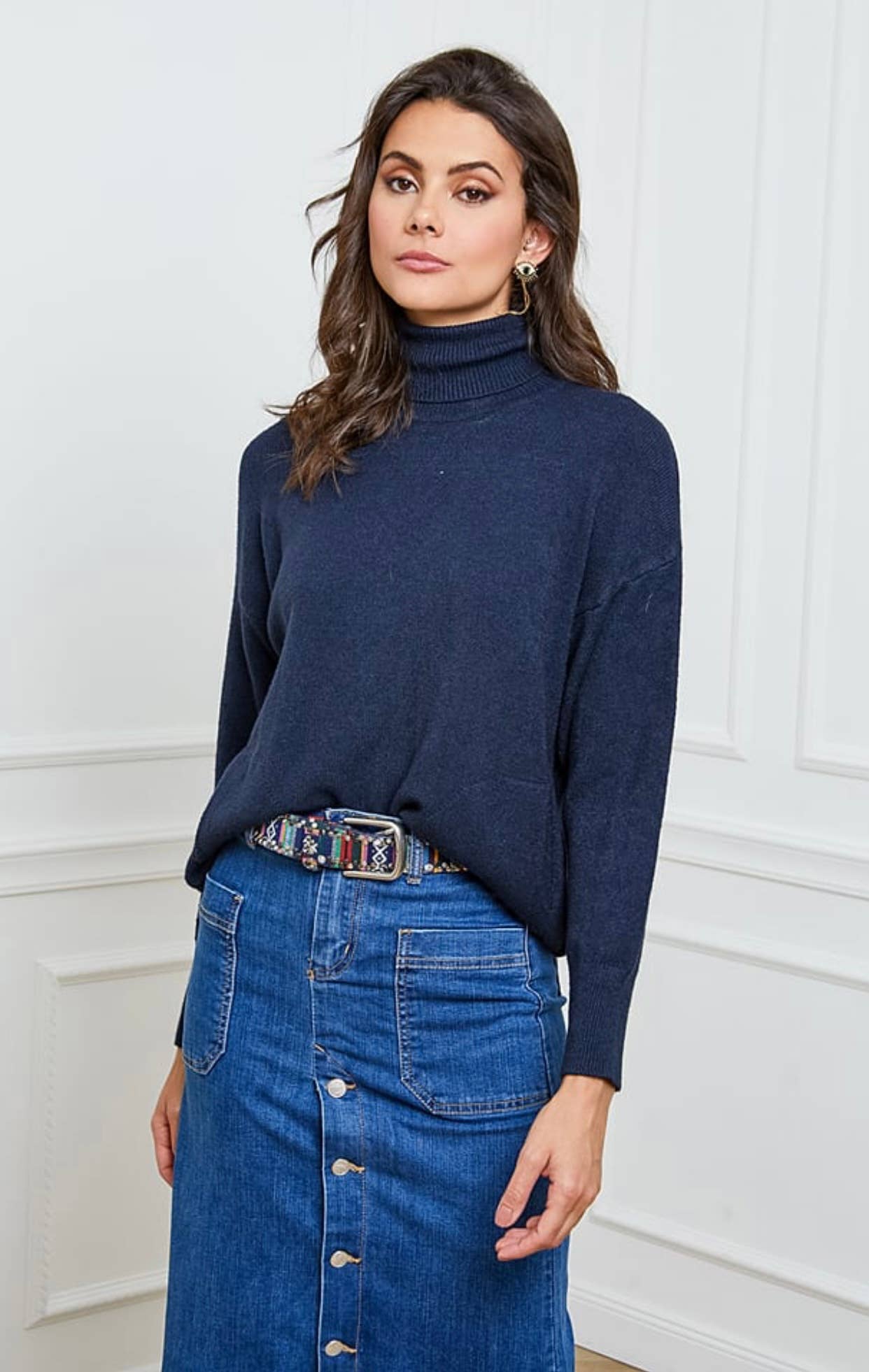 LÉA & LUC – wholesale Knitted jumper – Women′s – Turtleneck sweater with pockets REF. 003051