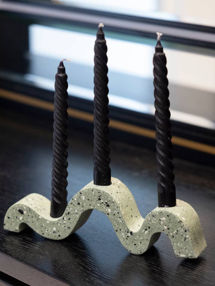 Wavy Candlestick for wholesale by Luxe Home Decor Ltd