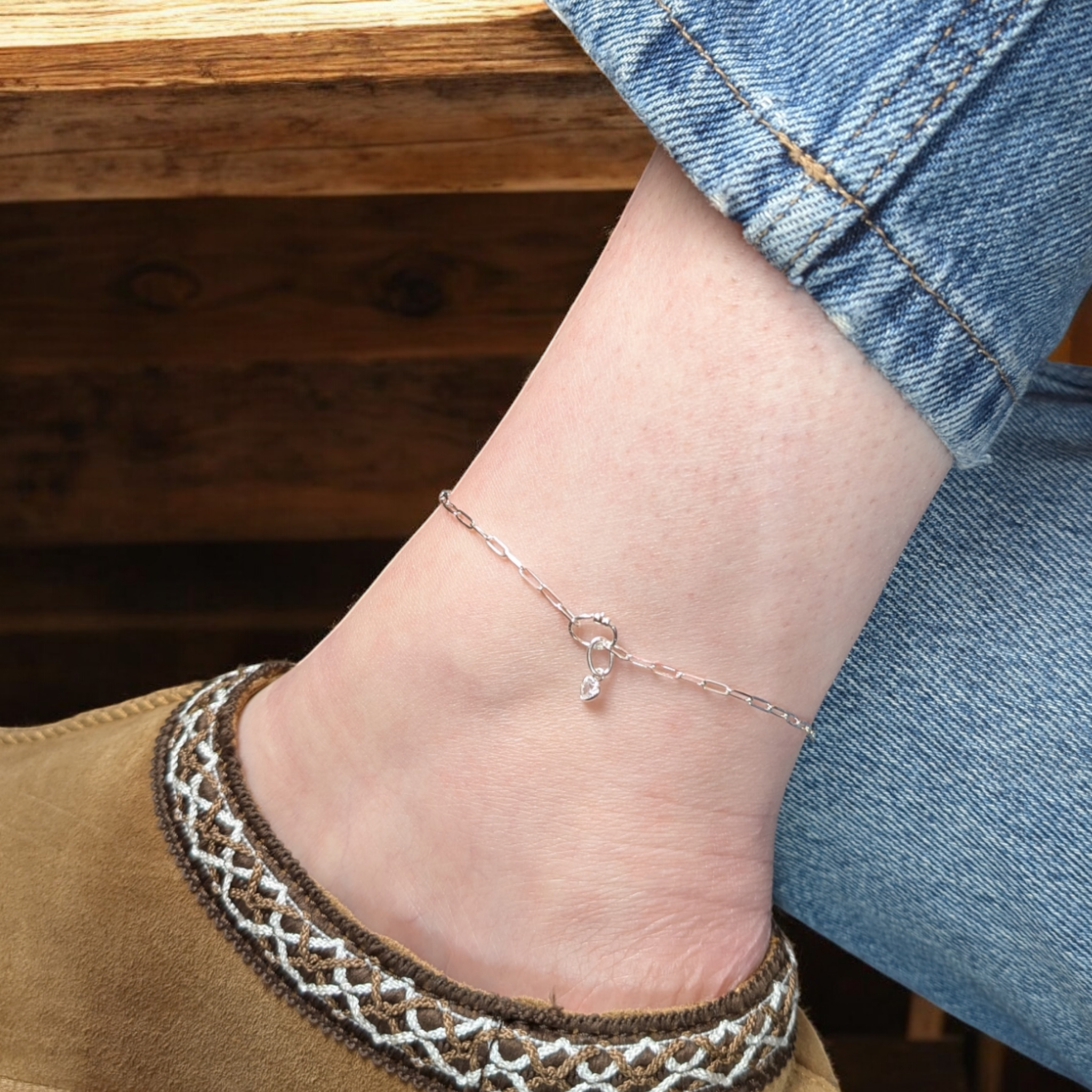 M. Elizabeth Jewellery - Wholesale Jewelry Set - Love Links™️ Permanent Anklet Kit6