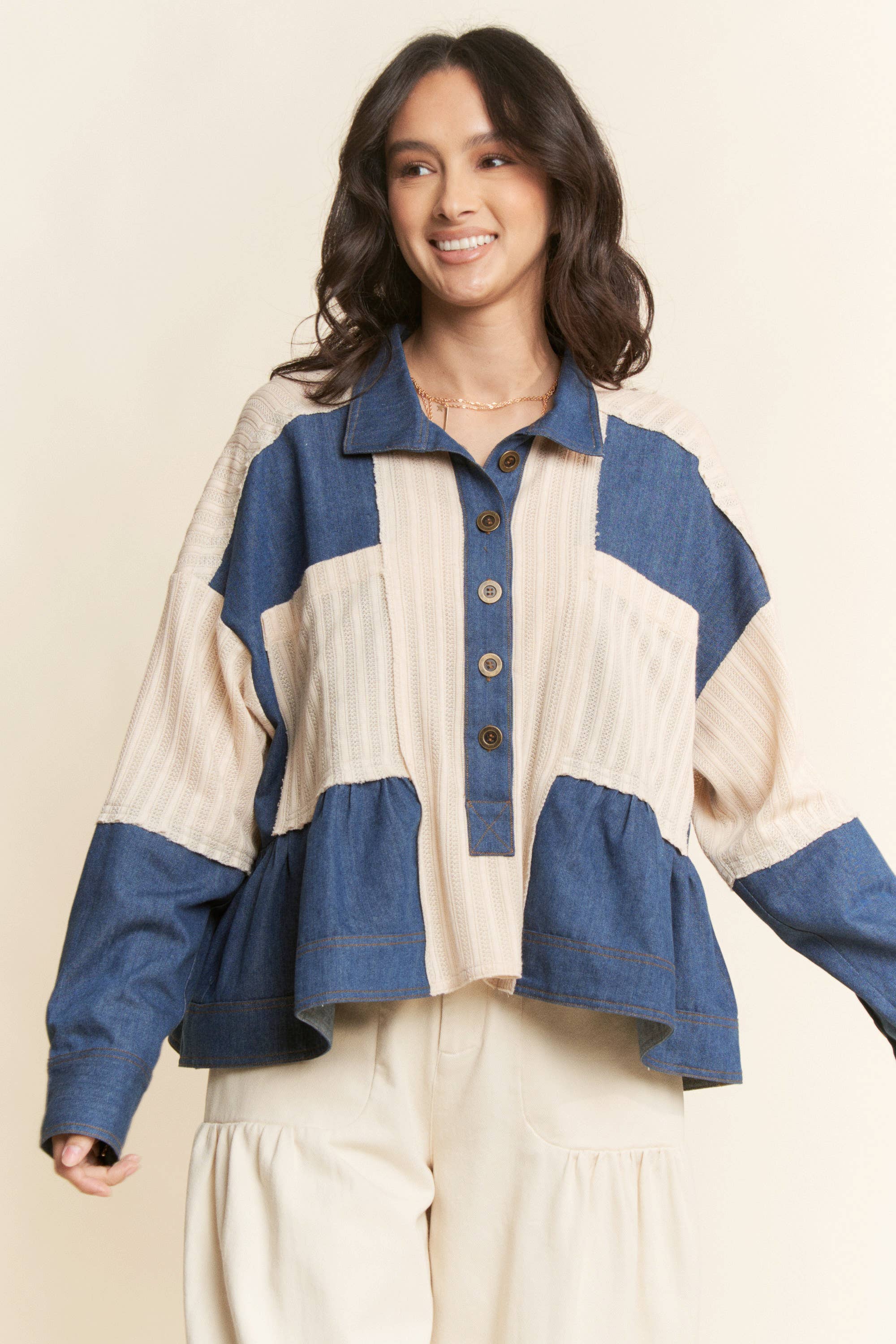 CREME DENIM BLAU CHAMBRAY ÜBERGROßES GEWEBTES OBERTEIL für den Großhandel auf Faire2