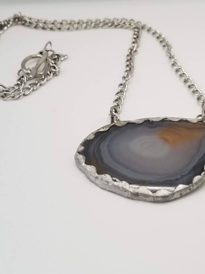 Stunning Agate Pendant Necklace For Elegant Look for wholesale by Handcrafted Jewelry By Teri C