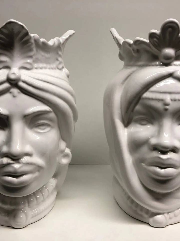 Afro Moor's Heads Caltagirone Ceramic cm H.25 L.17 White Artisan for wholesale by DD Ceramiche Siciliane