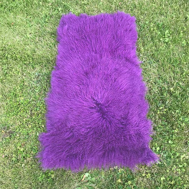 Chesterfield Leather - Vente Tapis - Couvre-lit en agneau tibétain violet royal