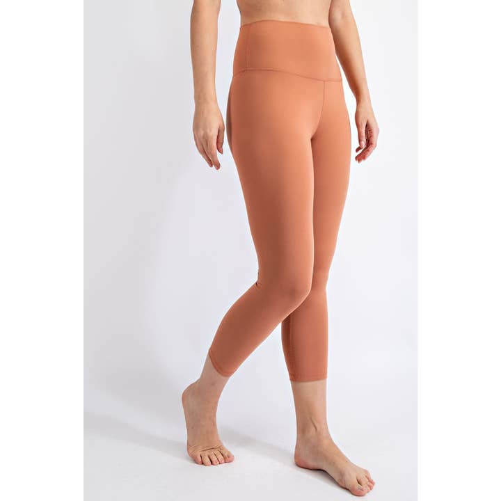 Rae Mode - Wholesale Fashion Leggings - Women's - CAPRI LENGTH YOGA PANTS WITH TWO-LINE INSEAM