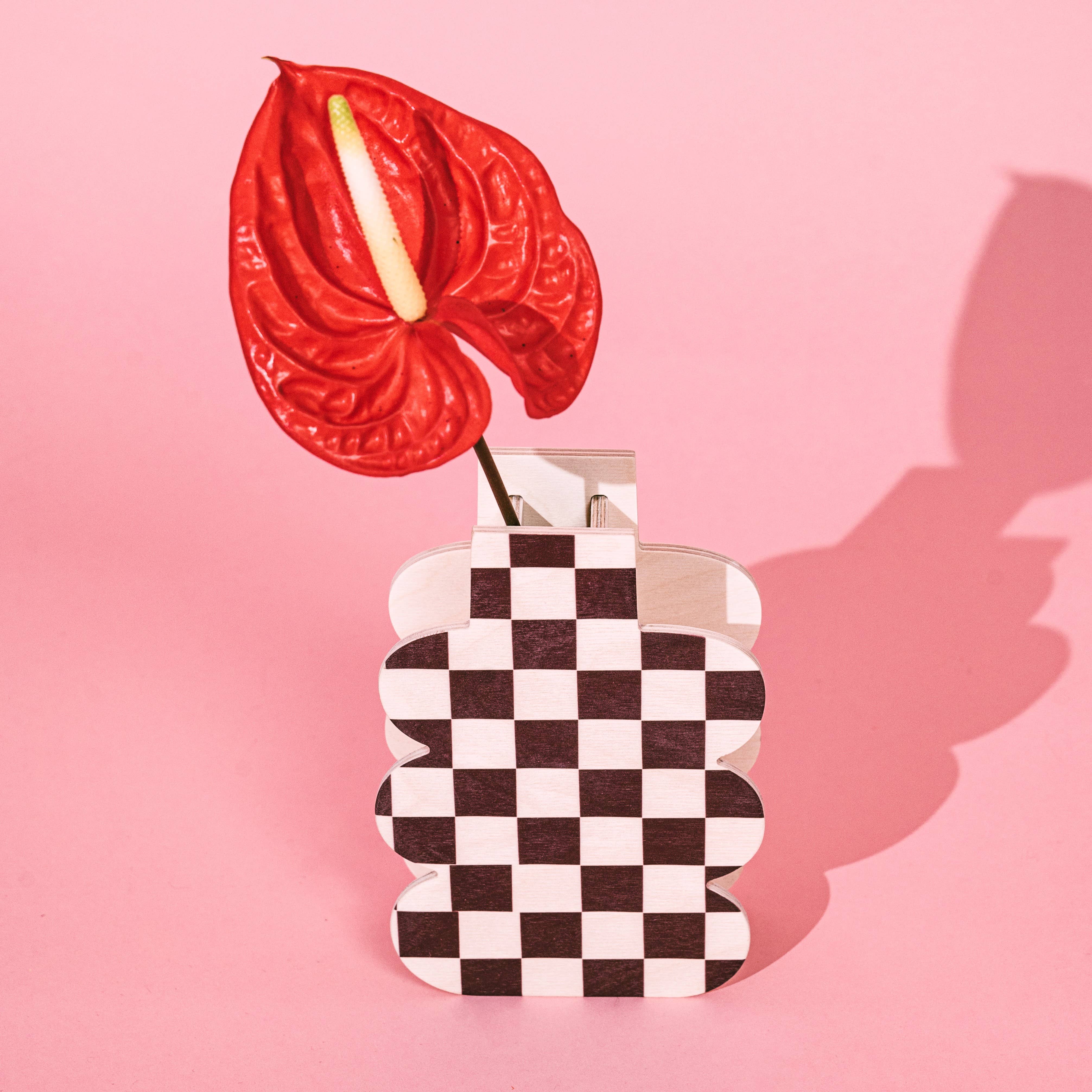 milin - Wholesale Vase - Wooden vase, eclectic decor, fun vase for flowers CHECK MATE2