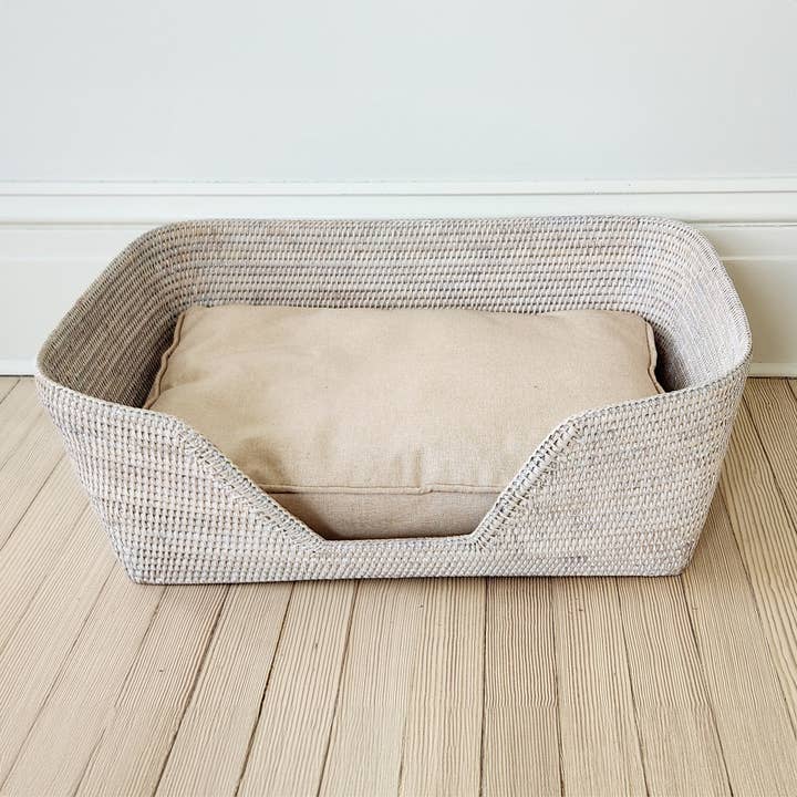 Matahari - Wholesale Pet Bed - Dog - Mandalay Dog Bed with Cushion - AB 26x19x9" or 30X23X11"2