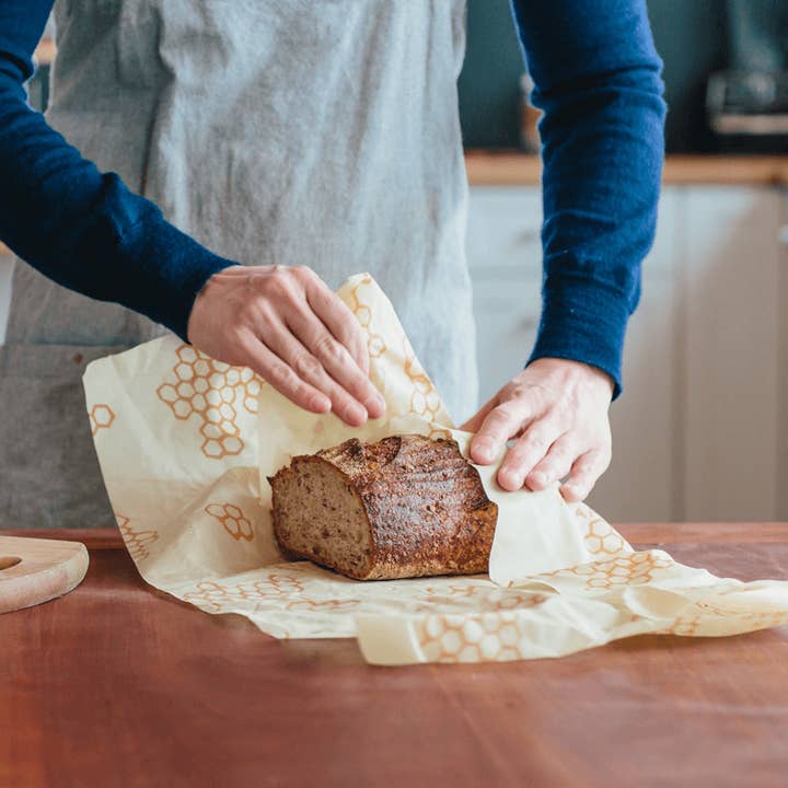 Bee's Wrap - Wholesale Food Storage Wrap/Bag - Bread Wrap Clip Strip - Honeycomb (6 ct)5